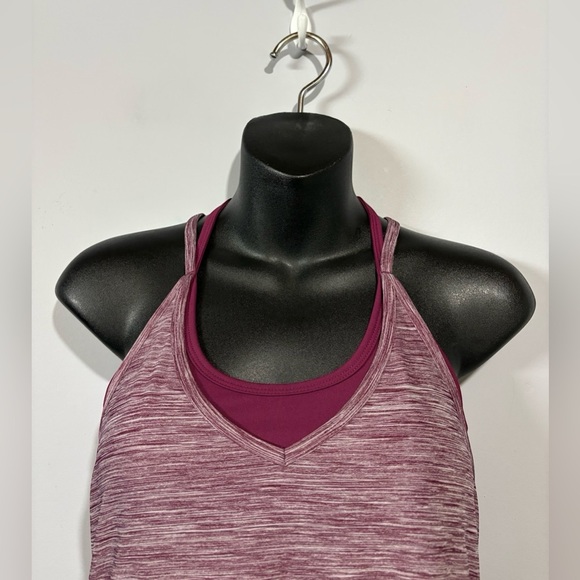 HYBA, Tank Top With Built-in Bra, Small, Burgundy, White 🏃‍♀️‍➡️ - Picture 2 of 10